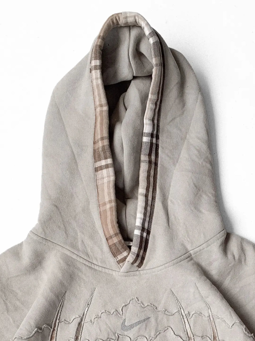 Eclipse washed spider hoodie worn